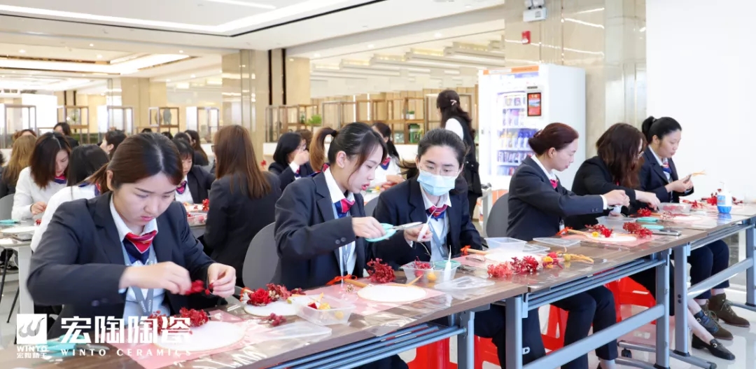 ag亚娱集团地砖永生花团扇手作学堂”运动